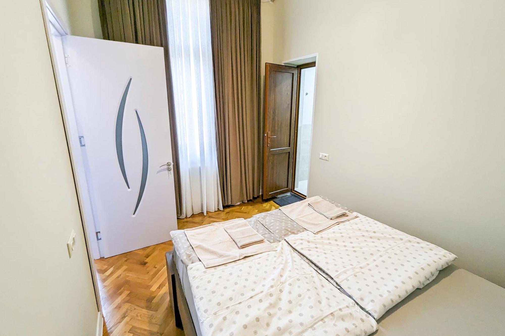 Guest House Sector 30 Koetaisi Kamer foto